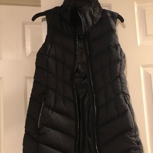Athleta Puff Vest, size XS